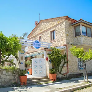 Leylak Alaçatı